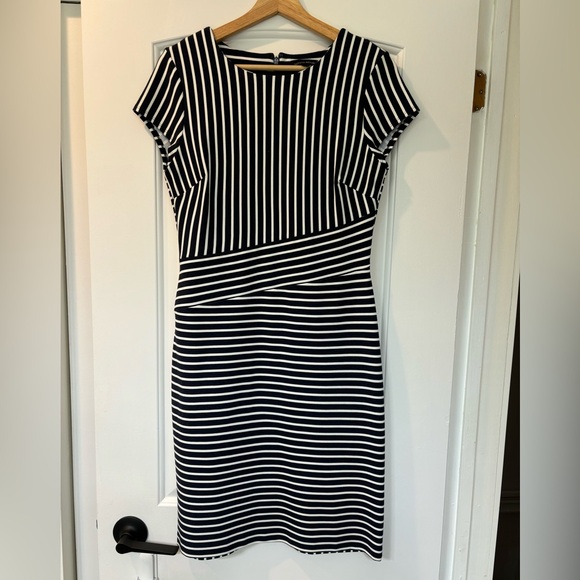 Banana Republic Striped Dress - Picture 1 of 3